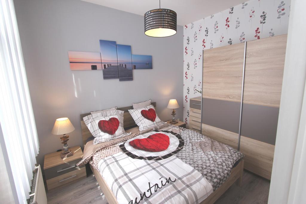 Moonlight Relax Apartment อีปส์ ห้อง รูปภาพ